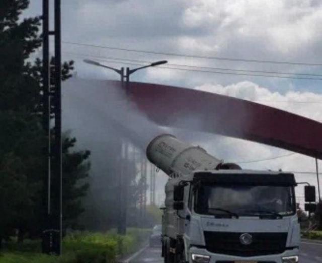 M6米乐平台：佳县：开展森林虫害防治筑牢绿色生态屏障