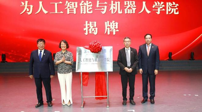 大学专业死亡潮川大砍39个专业全国砍4000个都有一个共同点(图11)