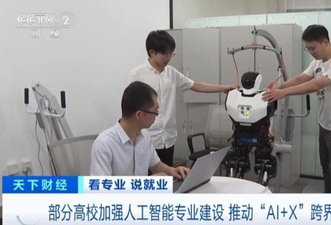 大学专业死亡潮川大砍39个专业全国砍4000个都有一个共同点(图12)